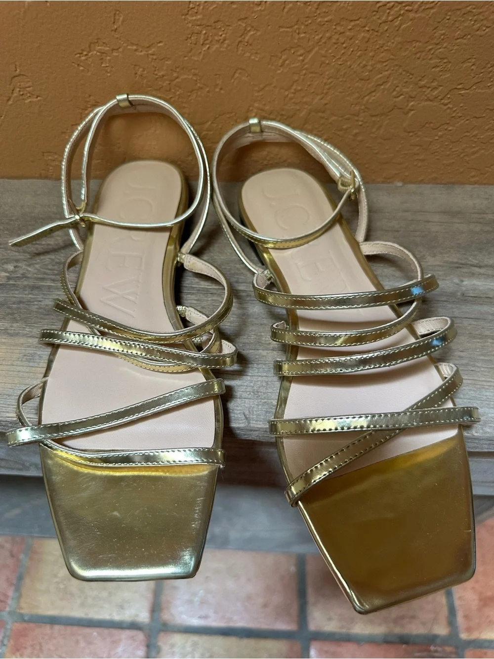 J.Crew New Cappy Strap Gold Sandals 9.5 NWOT - Picture 4 of 12